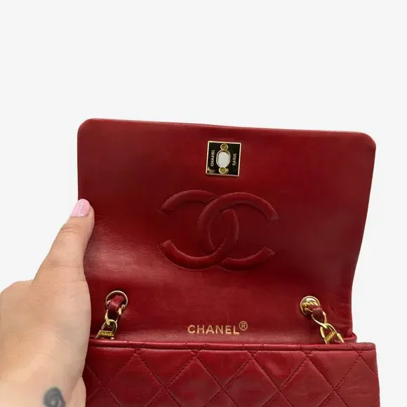 Vintage Red Chanel Lambskin Leather Small Single Flap with 24k gold-plated HW - Picture 7 of 15